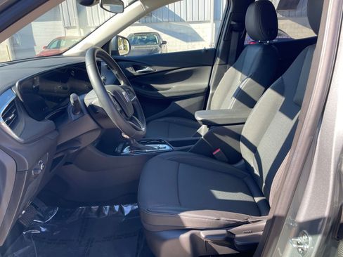 Used 2025 Buick Encore GX Preferred image 24