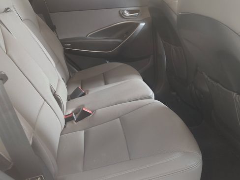 Used 2017 Hyundai Santa Fe Sport FWD image 26