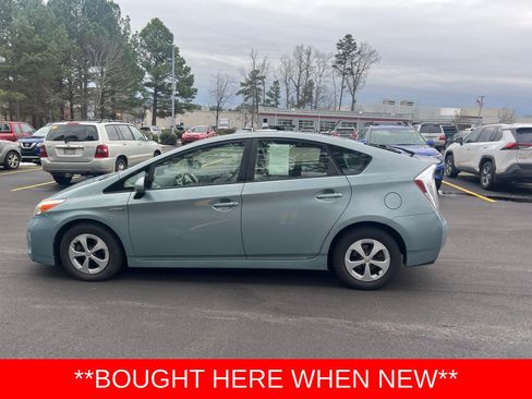 Used 2014 Toyota Prius Two image 4