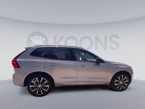 Used 2023 Volvo XC60 B5 Plus w/ Protection Package Premier AWD/4WD image 12