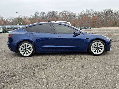 Used 2022 Tesla Model 3 image 10