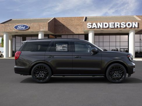 New 2027 Ford Expedition Platinum w/ Stealth Performance Package AWD/4WD image 8
