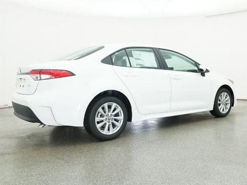 New 2026 Toyota Corolla LE image 25