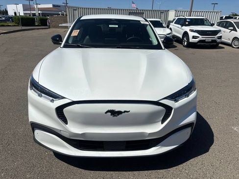 Used 2023 Ford Mustang Mach-E Select RWD image 3