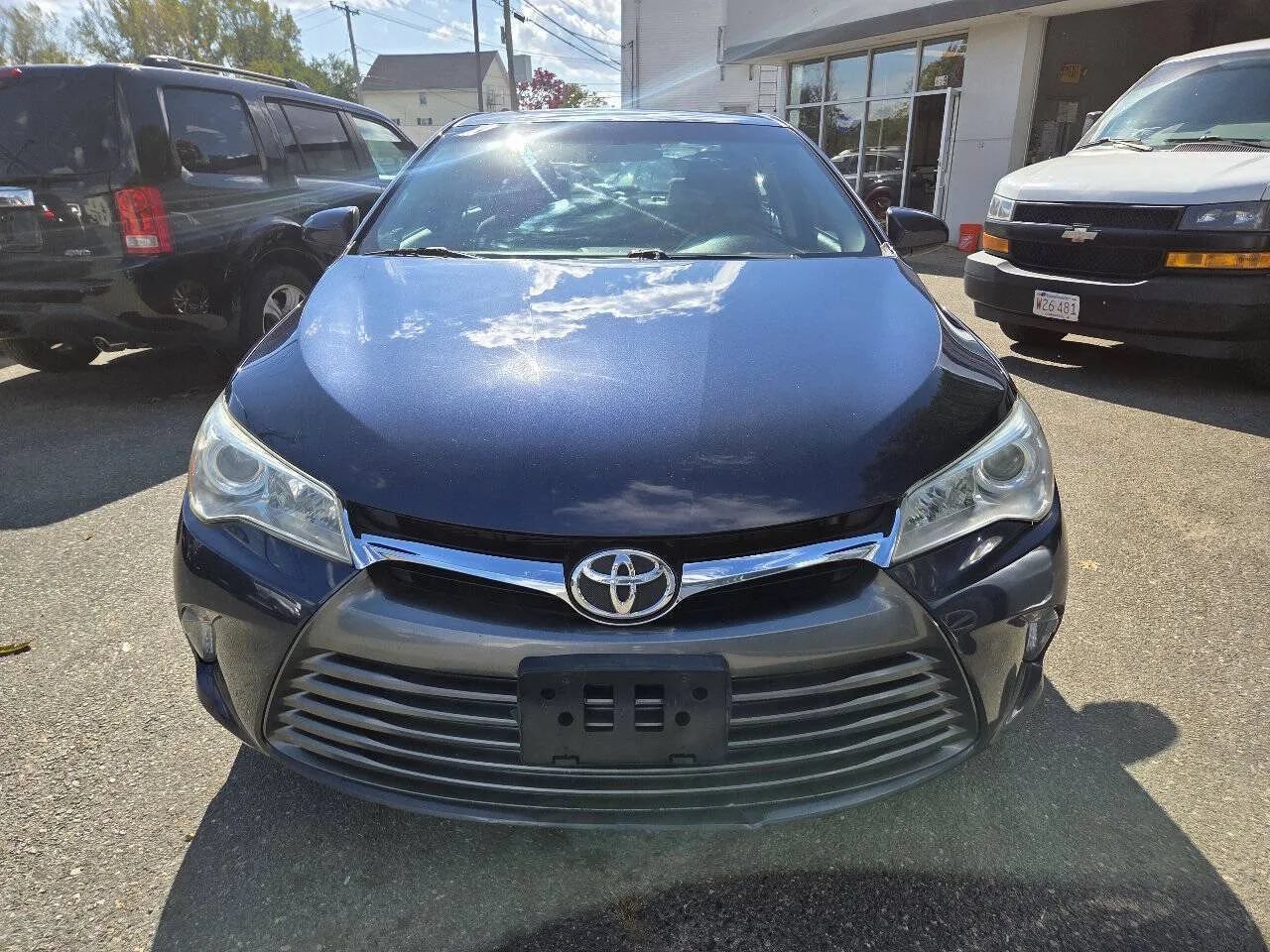 Used 2015 Toyota Camry LE FWD image 30