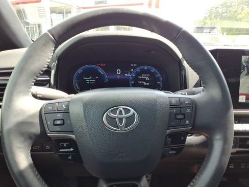 Used 2025 Toyota Camry XSE image 20