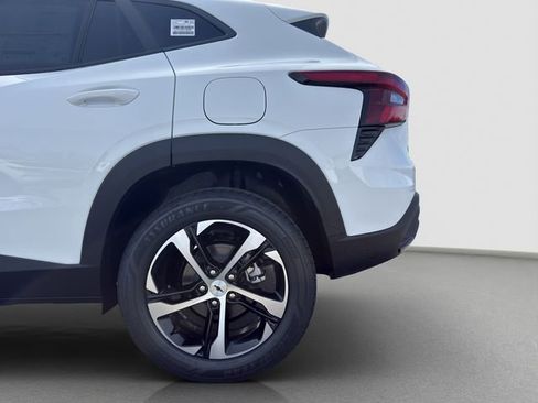 New 2026 Chevrolet Trax RS image 17