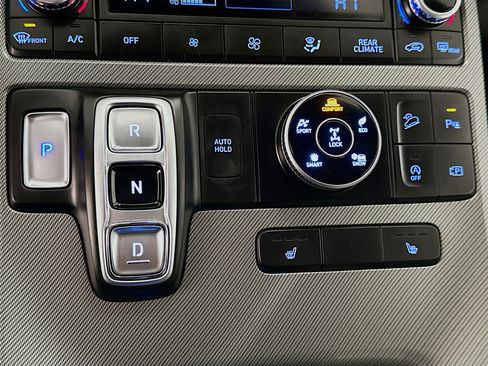 Used 2025 Hyundai Palisade SEL AWD/4WD image 25
