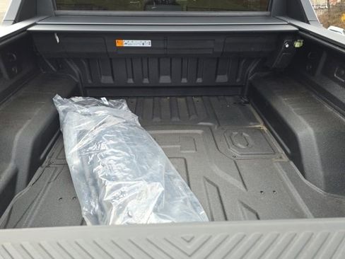 New 2025 GMC Hummer EV 3X w/ Battery Pack, 24 Module Pack image 5