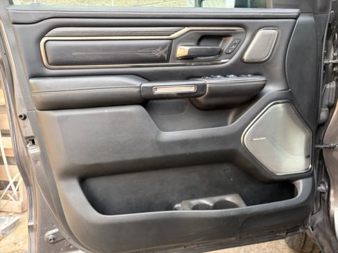 Used 2021 RAM 1500 Limited w/ Night Edition AWD/4WD image 9