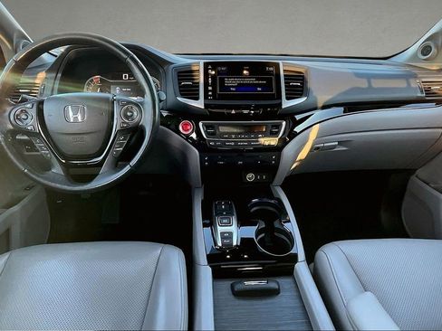 Used 2017 Honda Pilot Elite image 8
