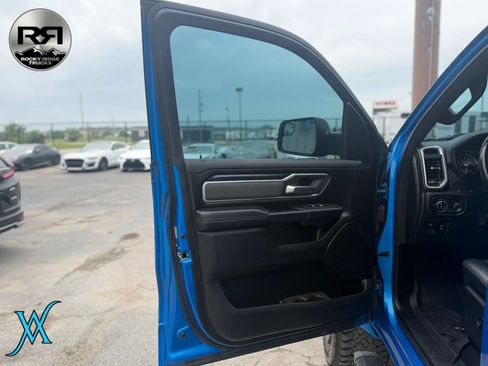 Used 2021 RAM 1500 Big Horn AWD/4WD image 12
