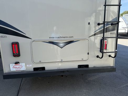 Used 2022 Ford E-450 and Econoline 450 Super Duty w/ Motorhome Prep Package image 25