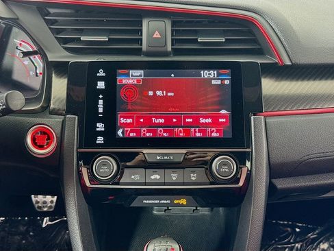 Used 2017 Honda Civic Type R image 15