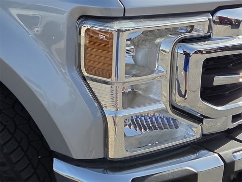 Certified 2022 Ford F250 Lariat w/ Lariat Ultimate Package image 10