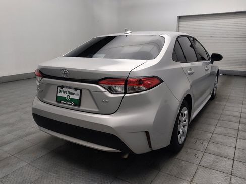 Used 2022 Toyota Corolla LE FWD image 9