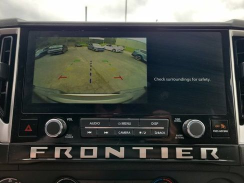 Used 2026 Nissan Frontier SV AWD/4WD image 14