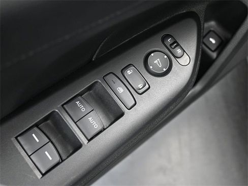 Used 2021 Honda Civic EX-L image 13