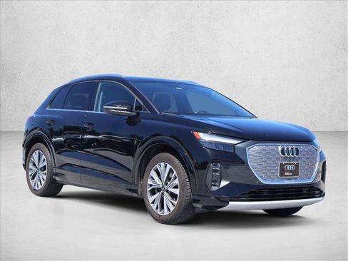 Used 2023 Audi Q4 e-tron Premium Plus w/ Premium Plus RWD image 6