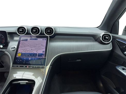 Used 2024 Mercedes-Benz GLC 300 GLC 300 Coupe NAV,CAM,PANO,HTD image 21