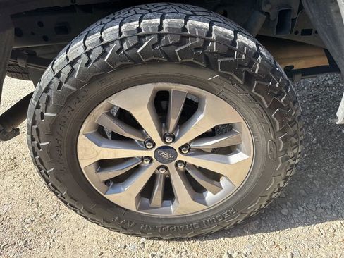 Used 2018 Ford F150 XL w/ Equipment Group 101A Mid image 15