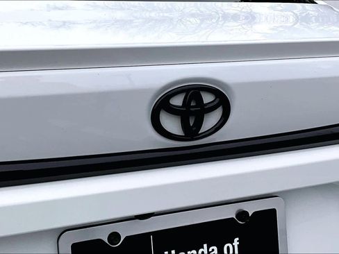 Used 2022 Toyota Corolla SE image 29