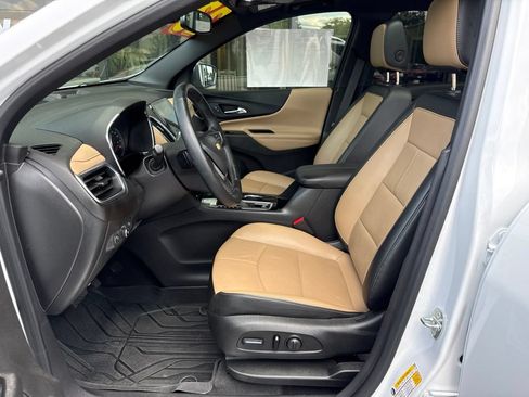 Used 2023 Chevrolet Equinox Premier FWD image 22