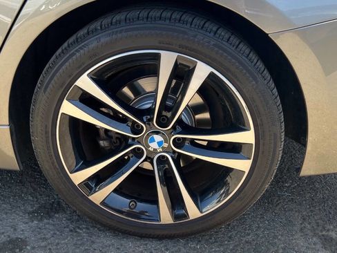 Used 2018 BMW 330e RWD image 40