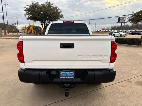 Used 2018 Toyota Tundra SR RWD image 7