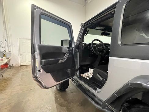 Used 2015 Jeep Wrangler Sport w/ Quick Order Package 24S image 23