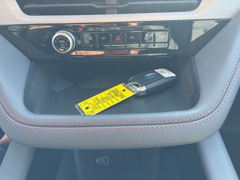 New 2026 Ford Explorer Active image 57