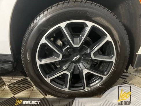 Used 2023 Chevrolet Tahoe RST AWD/4WD image 24
