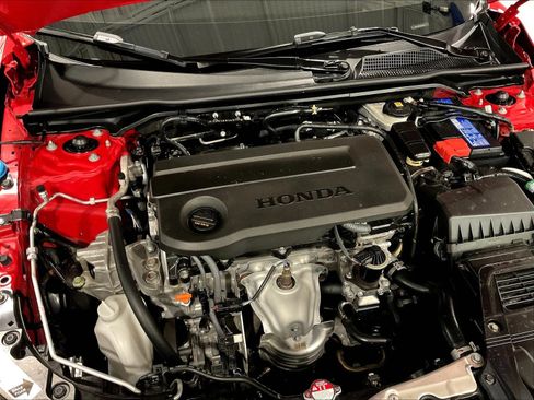 Used 2025 Honda Civic Sport image 29