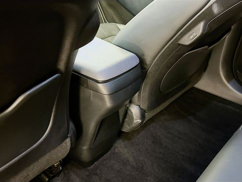 Used 2022 Kia EV6 Wind image 28