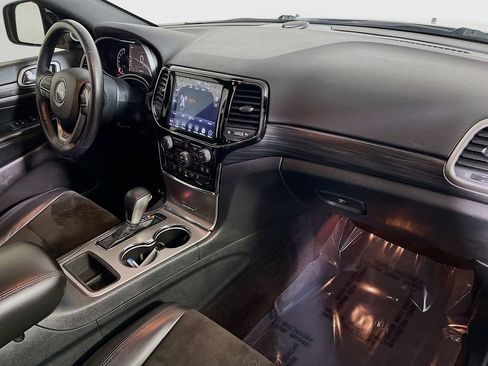 Used 2019 Jeep Grand Cherokee Altitude AWD/4WD image 25