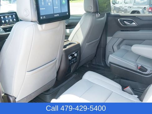 Used 2021 GMC Yukon SLT w/ SLT Premium Package AWD/4WD image 29