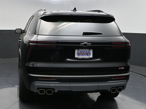 New 2026 Chevrolet Traverse Z71 w/ Enhanced Driving Package AWD/4WD image 6