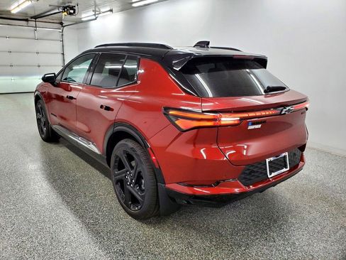 New 2025 Chevrolet Equinox EV RS image 6