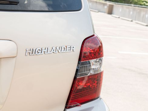 Used 2007 Toyota Highlander 2WD V6 image 41