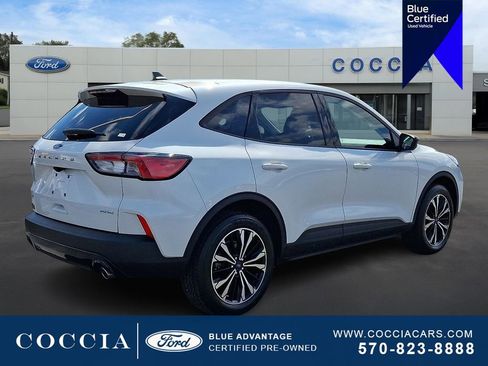 Certified 2022 Ford Escape SE w/ SE Sport Appearance Package AWD/4WD image 4