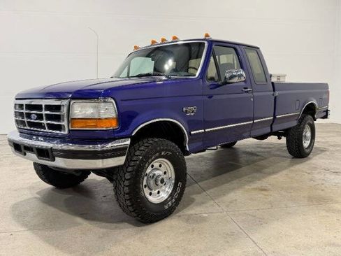Used 1995 Ford F250 XLT image 1