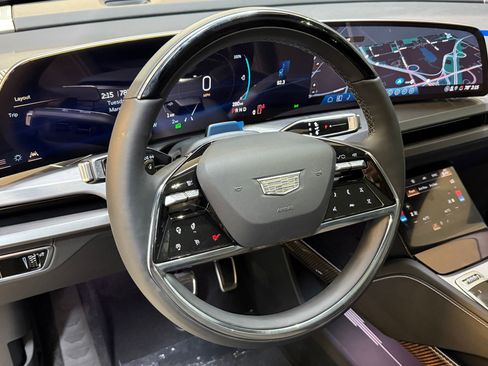 New 2026 Cadillac Vistiq Sport image 15