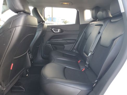 Used 2022 Jeep Compass Trailhawk w/ Trailhawk Convenience Group image 15