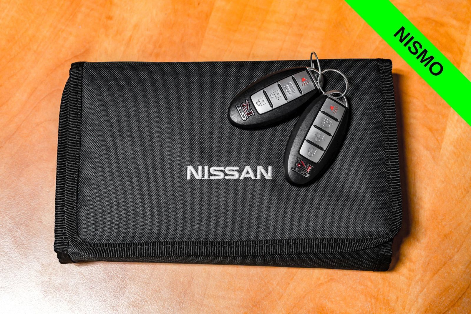 Used 2016 Nissan GT-R NISMO AWD/4WD image 52