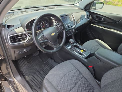 Used 2024 Chevrolet Equinox LT AWD/4WD image 15
