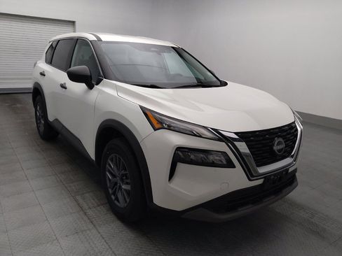 Used 2022 Nissan Rogue S FWD image 13