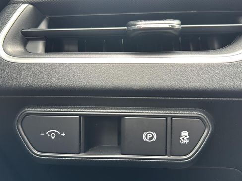 Used 2025 Kia K4 FWD image 16