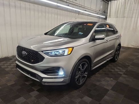 Used 2020 Ford Edge ST w/ Cold Weather Package AWD/4WD image 2