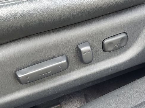 Used 2010 Honda Accord EX-L image 7