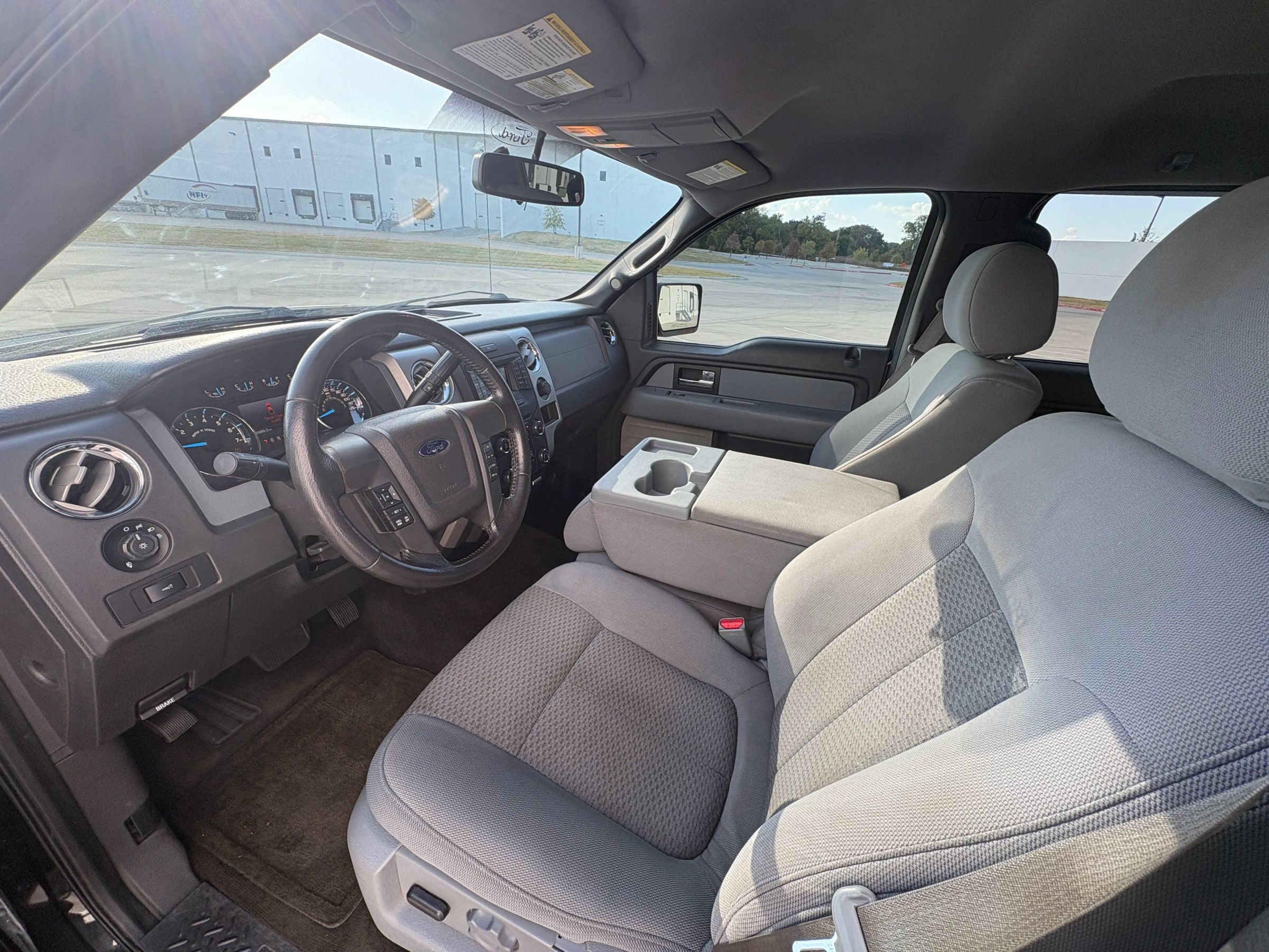 Used 2013 Ford F150 XLT w/ Luxury Equipment Group RWD image 9
